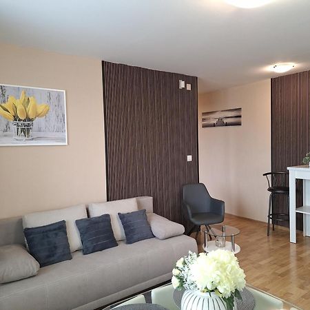 Apartman Elegance Липтовски-Микулаш Экстерьер фото